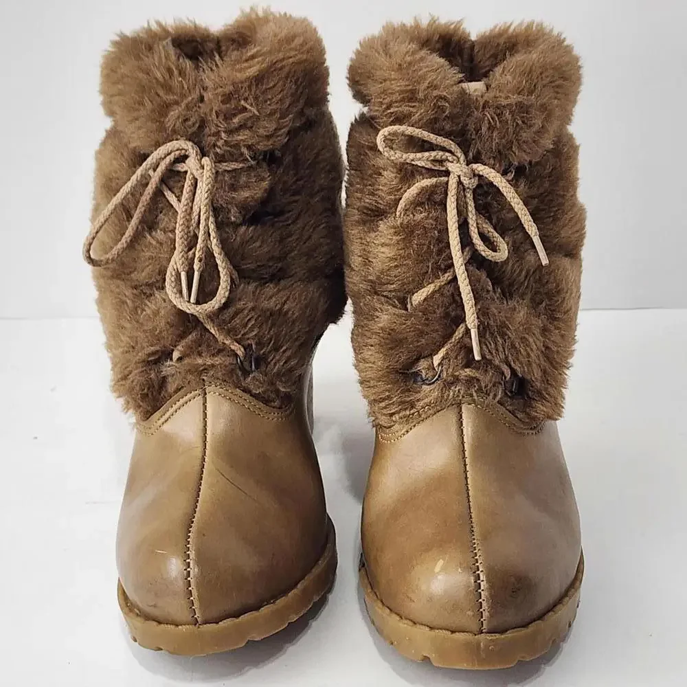 PRICE DROP Andrew geller Size 9 women furry Tan Ankle Boots